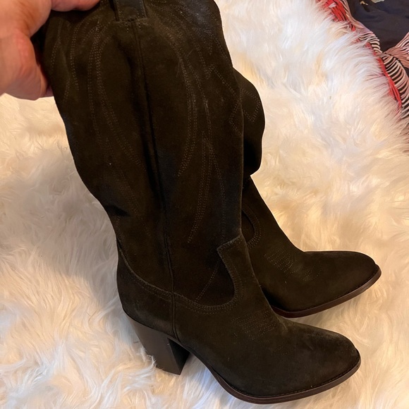 Frye Ilana Pull-On SHOVN Western Boot - Picture 7 of 10